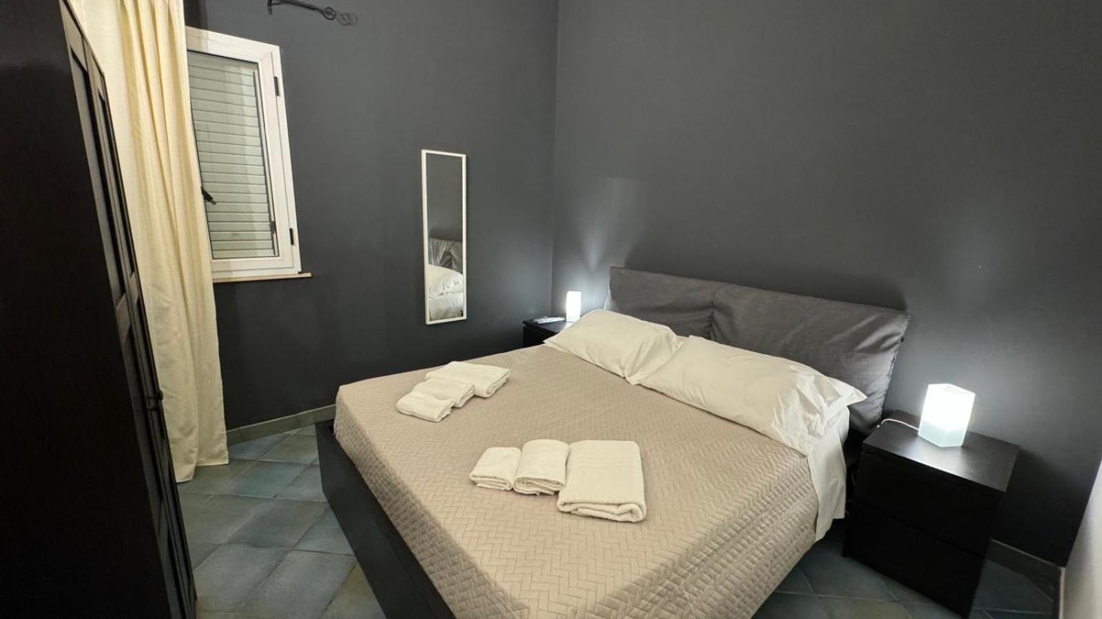 Апартаменты Moonlight House A 50 Mt Dal Mare Noto Marina Lido di Noto Экстерьер фото