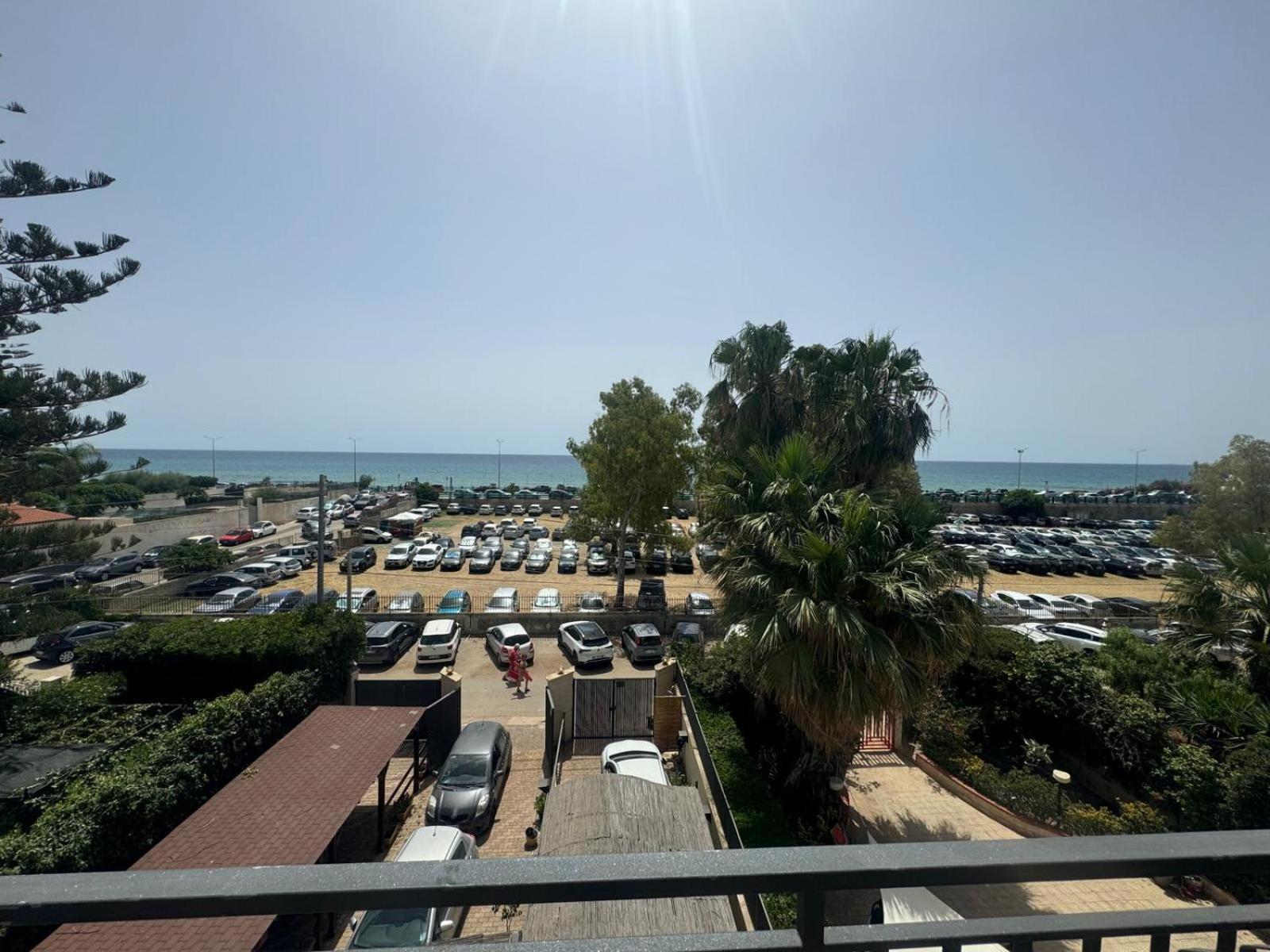 Апартаменты Moonlight House A 50 Mt Dal Mare Noto Marina Lido di Noto Экстерьер фото