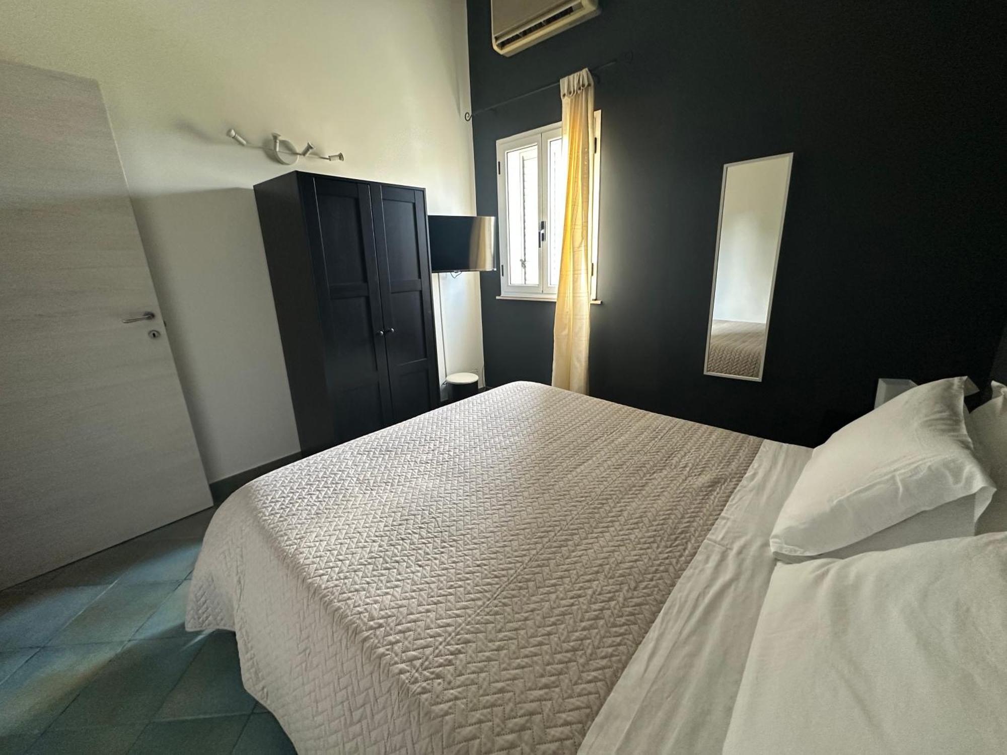 Апартаменты Moonlight House A 50 Mt Dal Mare Noto Marina Lido di Noto Экстерьер фото